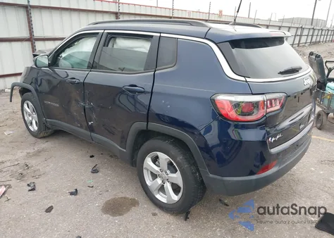 2018 Jeep Compass Latitude Fwd z USA, uszkodzony, nr VIN 3C4NJCBB2JT241047